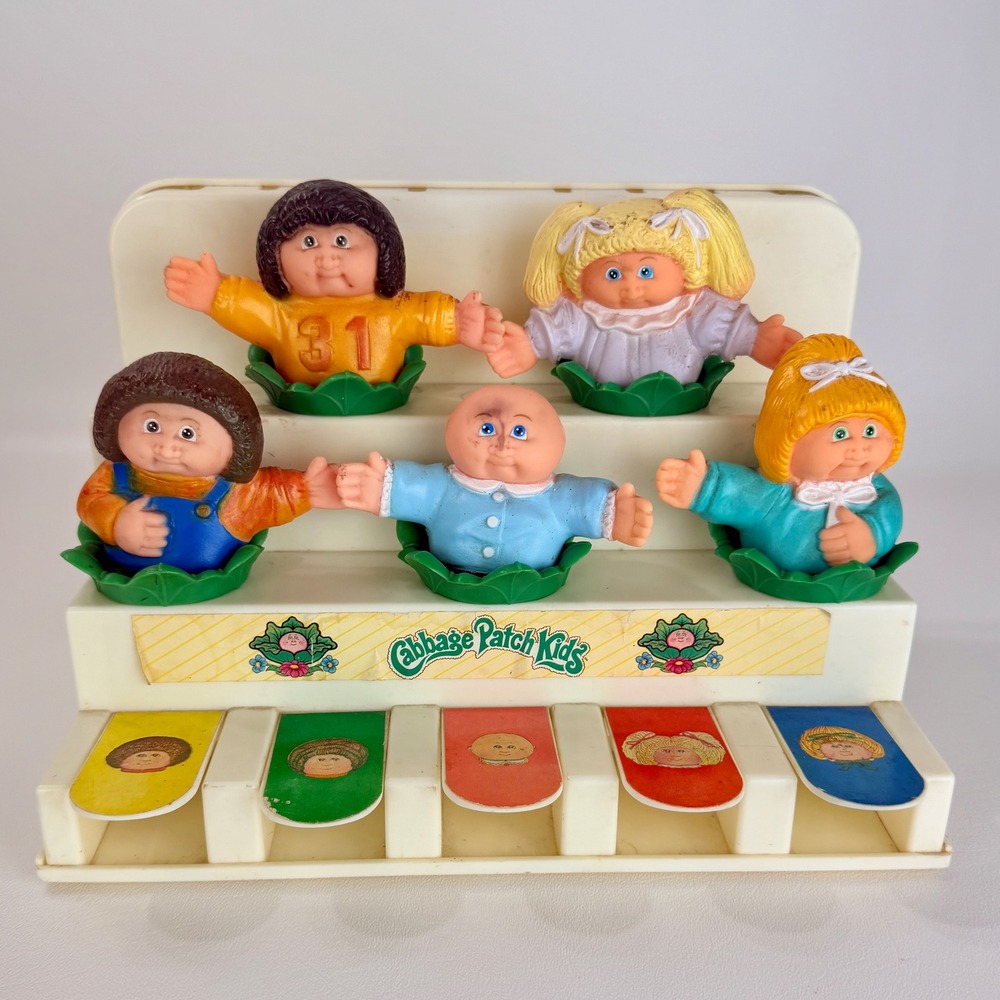 Vintage 1983 Cabbage Patch Squeaky Piano by Illco Preschool Toy